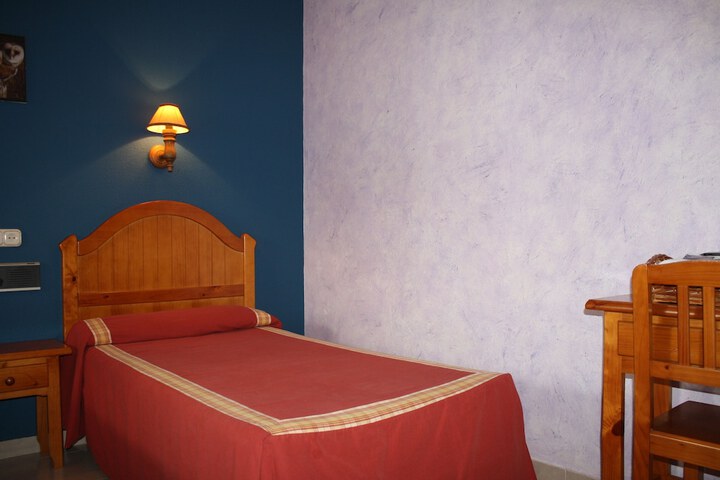 Room 13 of 41