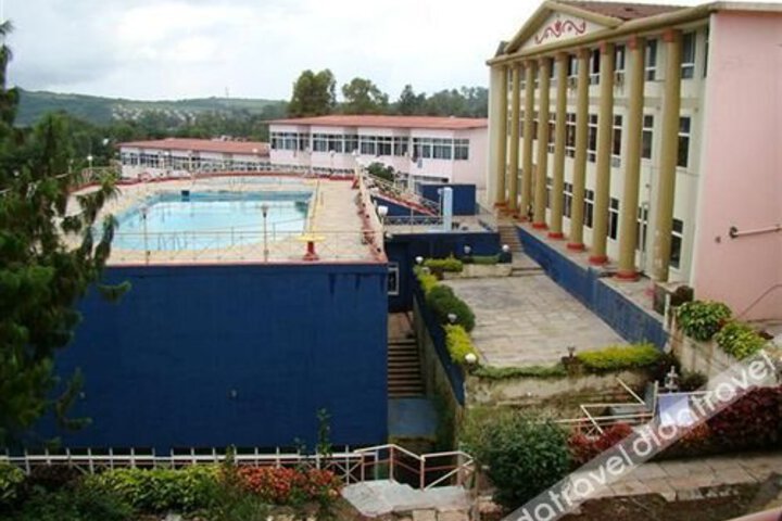 Shahee Resorts