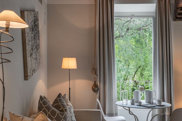Room 29 of 56