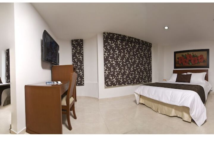 Room 4 of 60