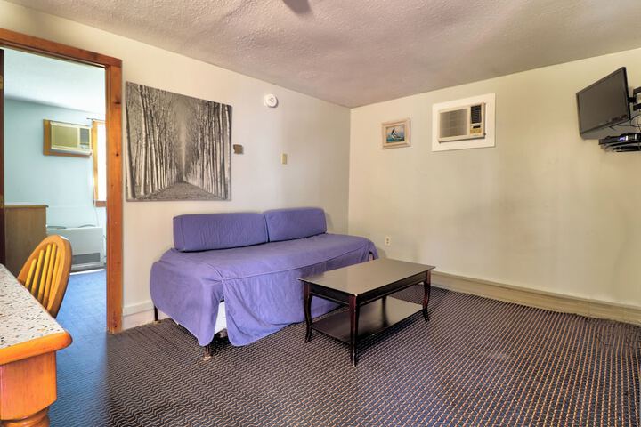 2 Queen Beds (3 of 16)