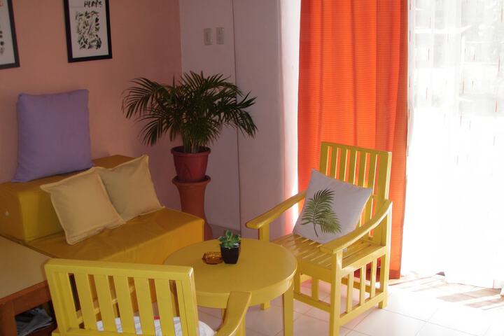 Guest Lobby