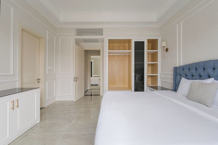 Room 13 of 501