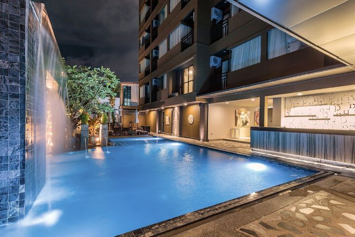 Pool 66 of 75