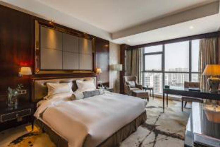 Room 21 of 23