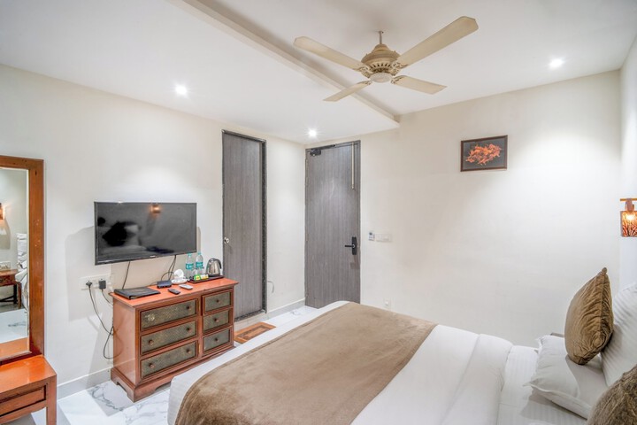 Room 17 of 75
