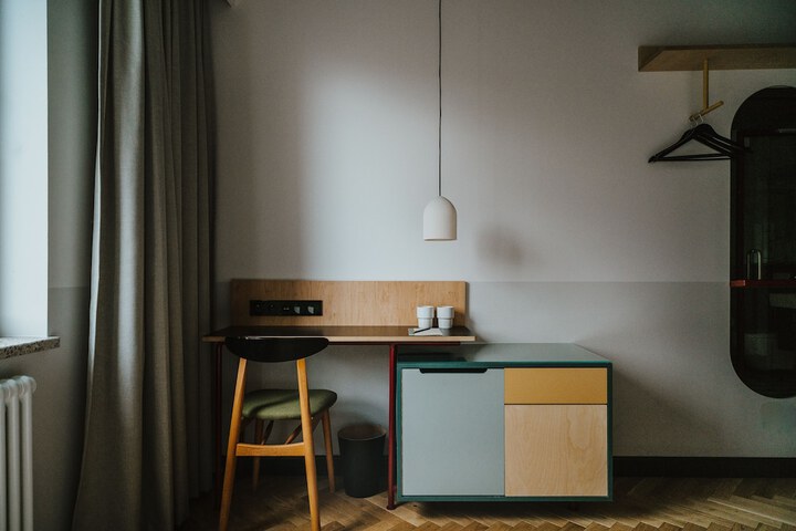 Room 12 of 67