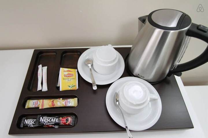 Breakfast/Coffee Service 36 of 42