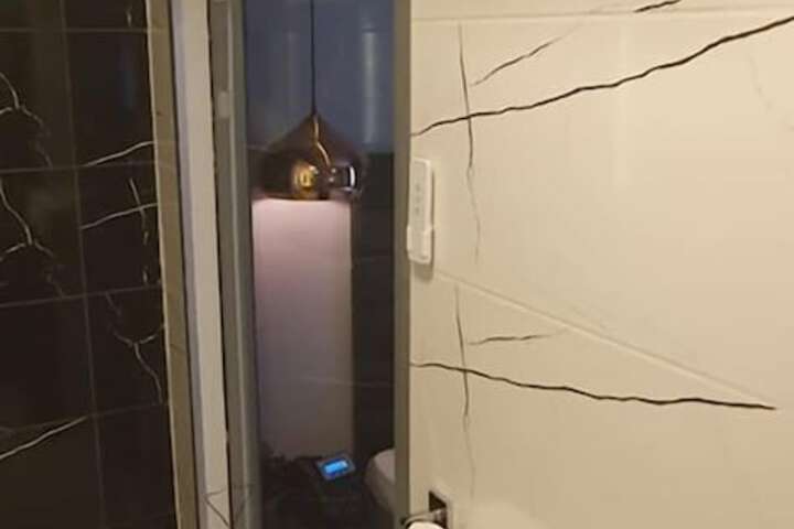 Room 40 of 52