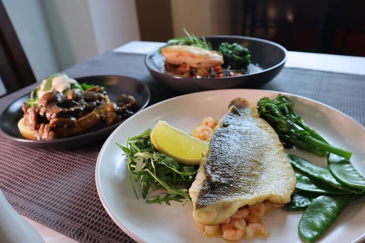Dining 39 of 47