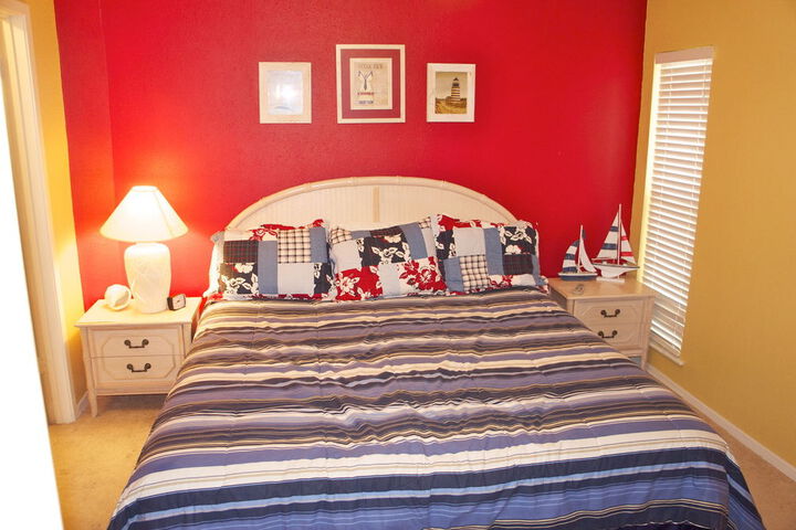 Room 6 of 23