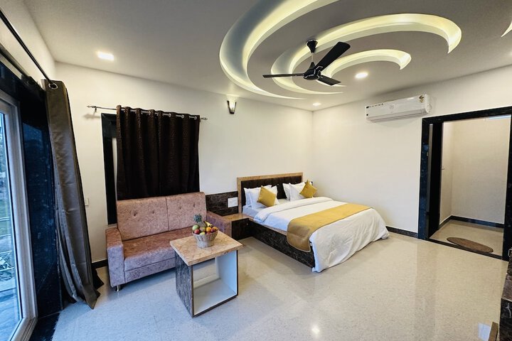 Room 7 of 46