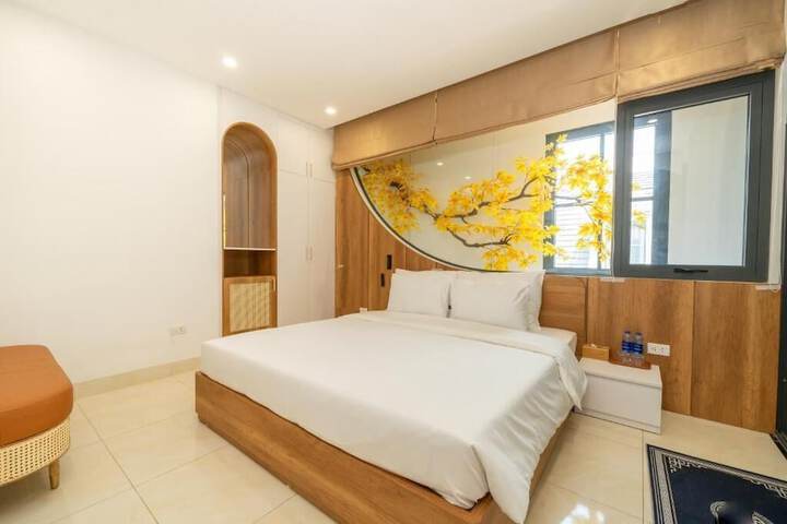 Room 3 of 21