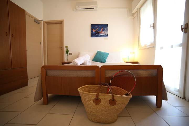 Room 27 of 113