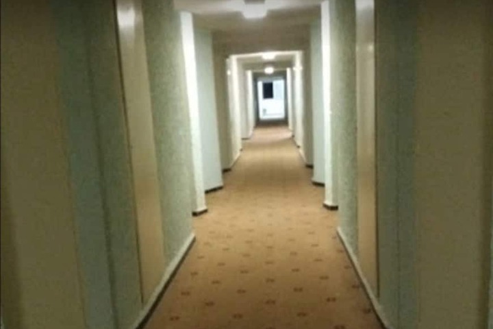 Ballroom/Hall 17 of 25