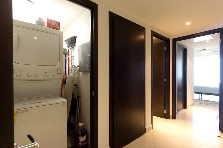 Room 18 of 36