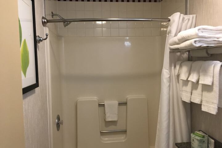 Room 18 of 62