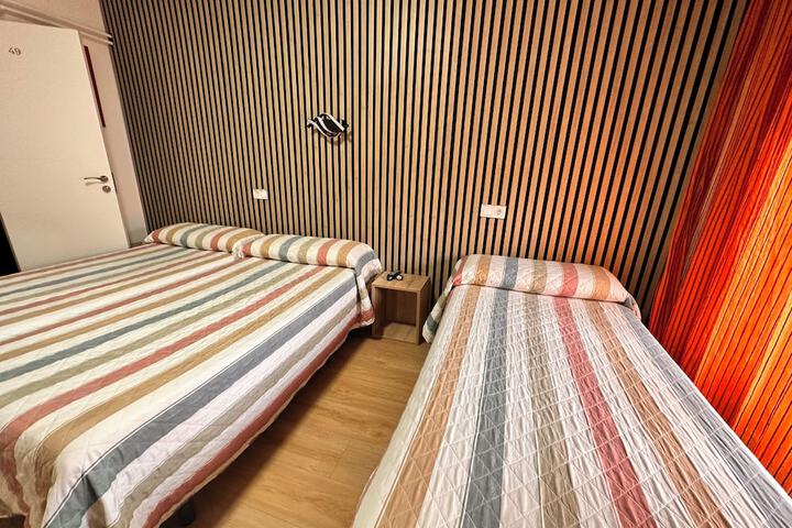Room 13 of 43