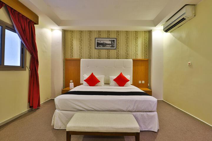 Room 10 of 22