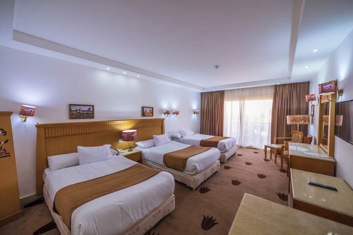 Room 40 of 109