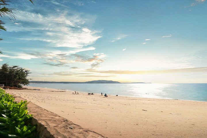 Beach 119 of 130