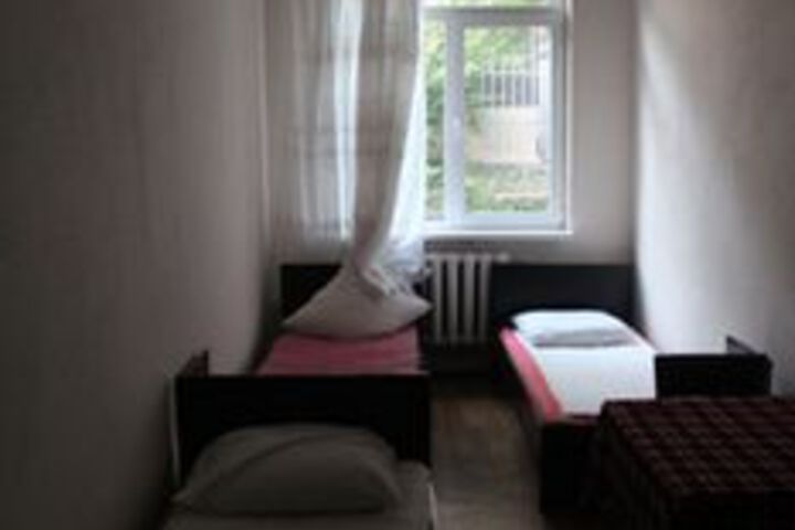 Room 16 of 36