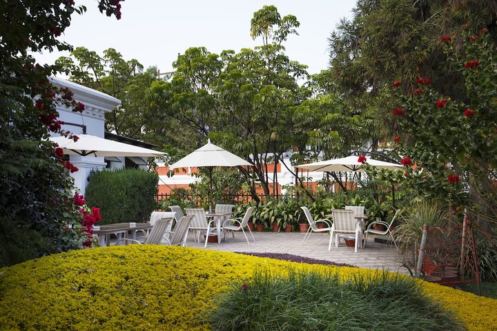 Hotel Exterior 106 of 110
