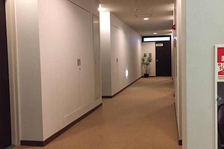 Ballroom/Hall 20 of 26