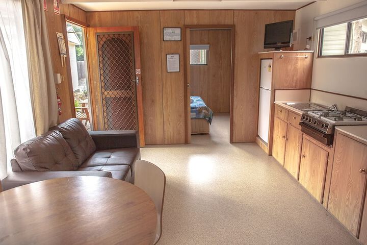 Room 15 of 48