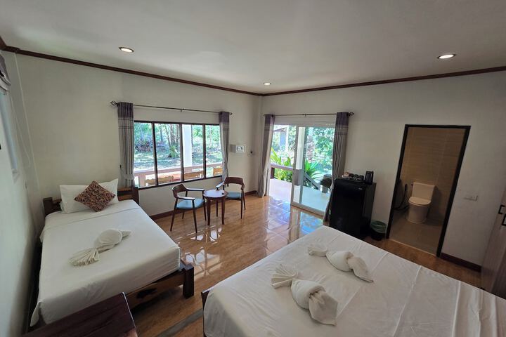 Room 18 of 51