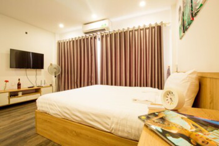 Room 9 of 43