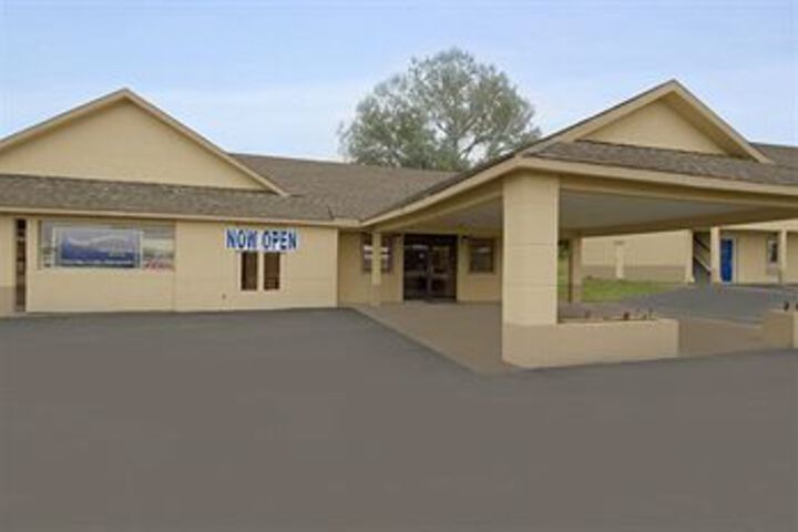 Americas Best Value Inn in Henryetta, OK
