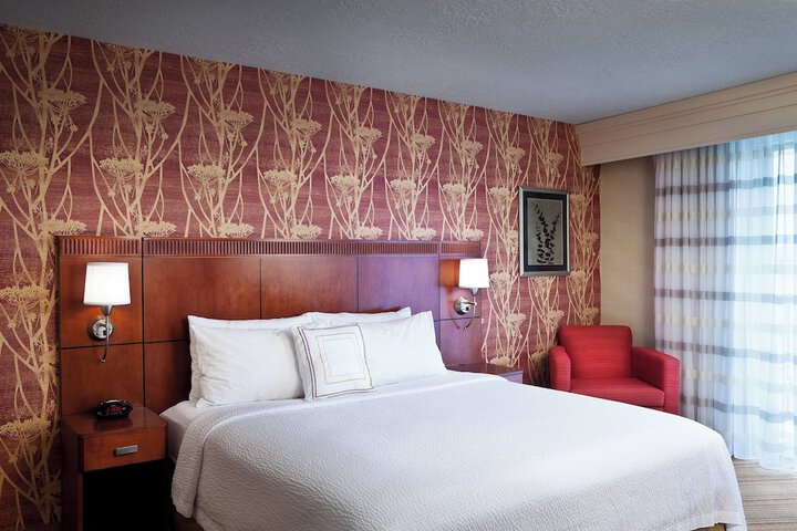 Room 9 of 41