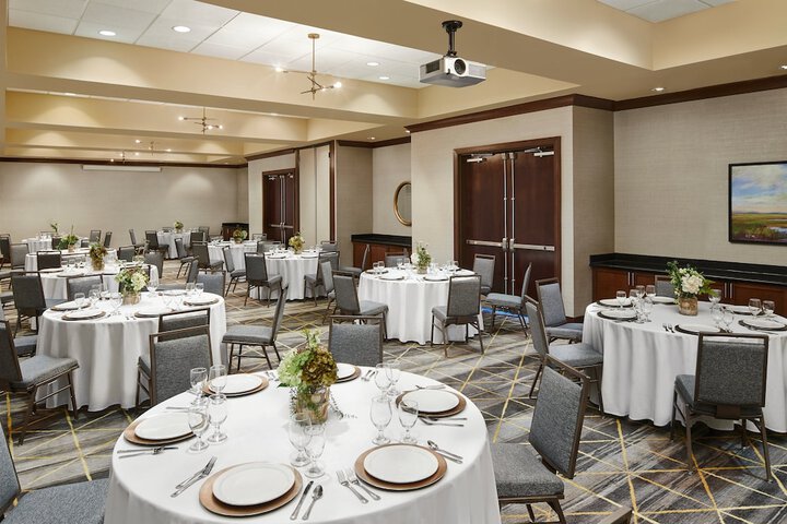 Banquet hall