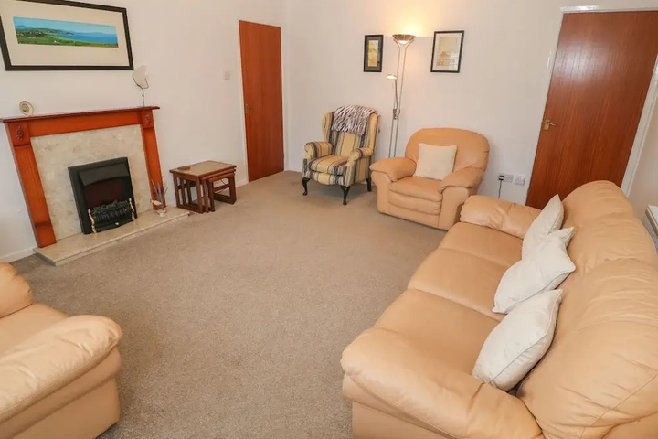 Room 2 of 15
