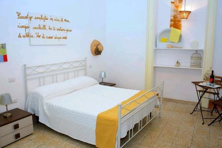 Room 14 of 15