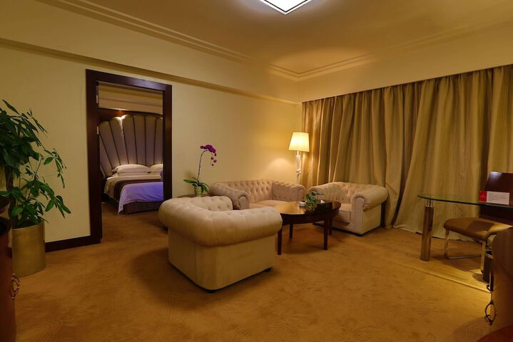 Room 22 of 44