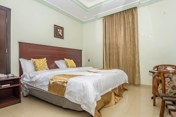 Room 8 of 60