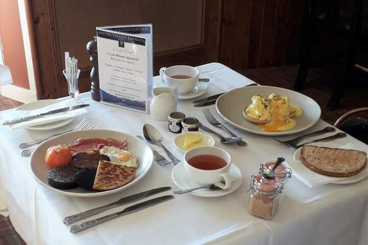 Breakfast/Coffee Service 32 of 39