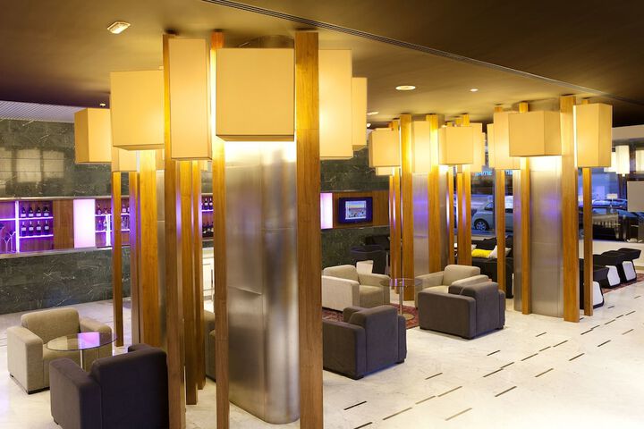 Guest Lobby