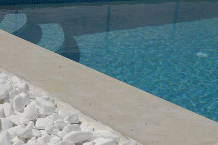 Pool 50 of 61