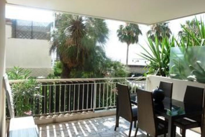 Exterior of Gazaniere One Bed
