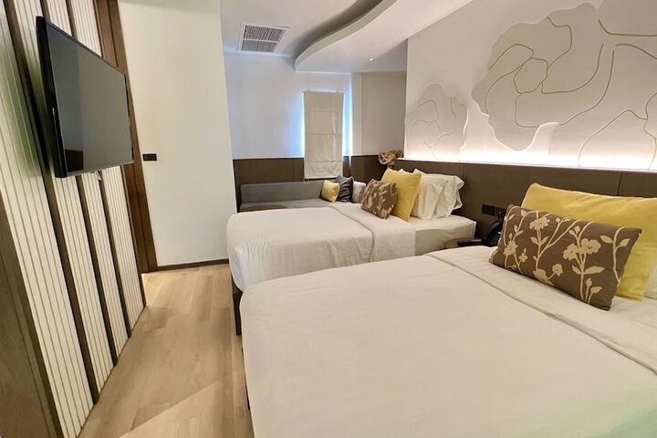 Room 21 of 95