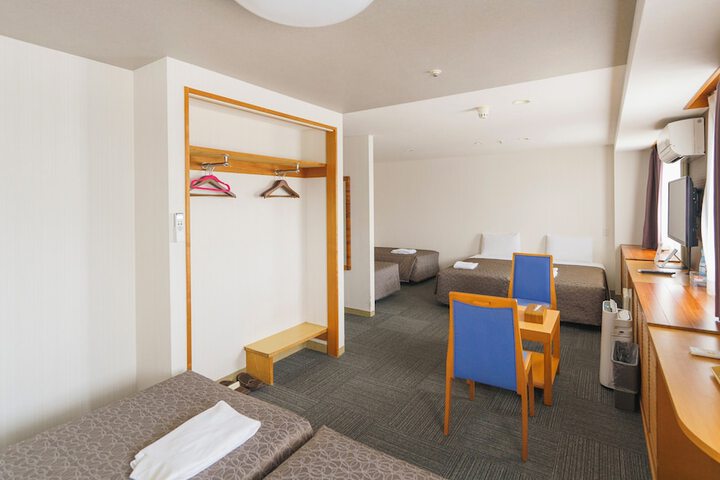 Room 29 of 93