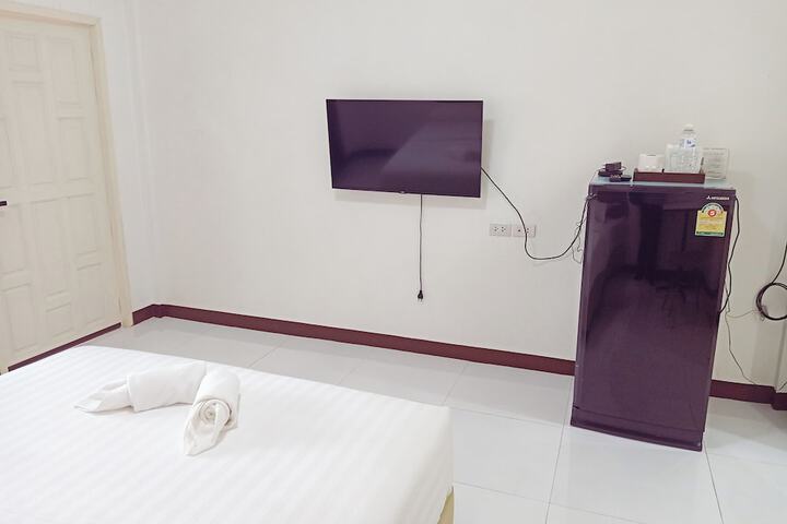 Room 15 of 29