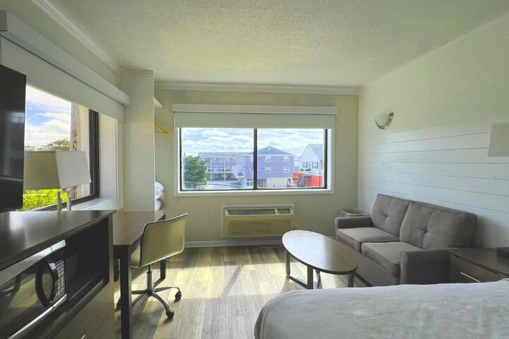 Atlantic 2 Double Beds Side Ocean View (1 of 15)