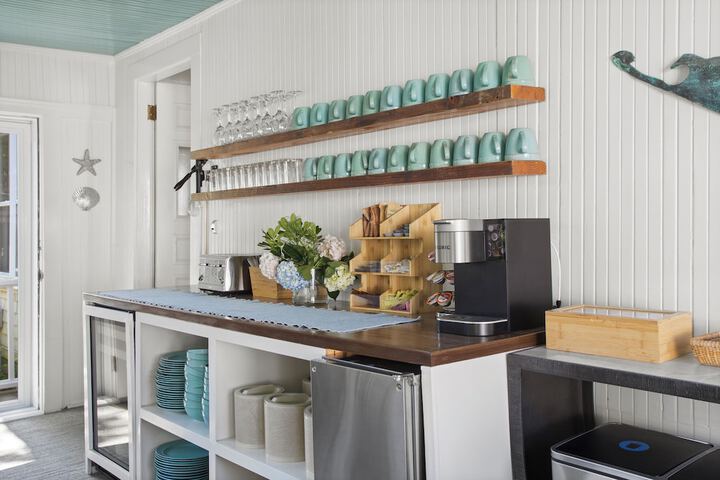 Breakfast/Coffee Service 157 of 218