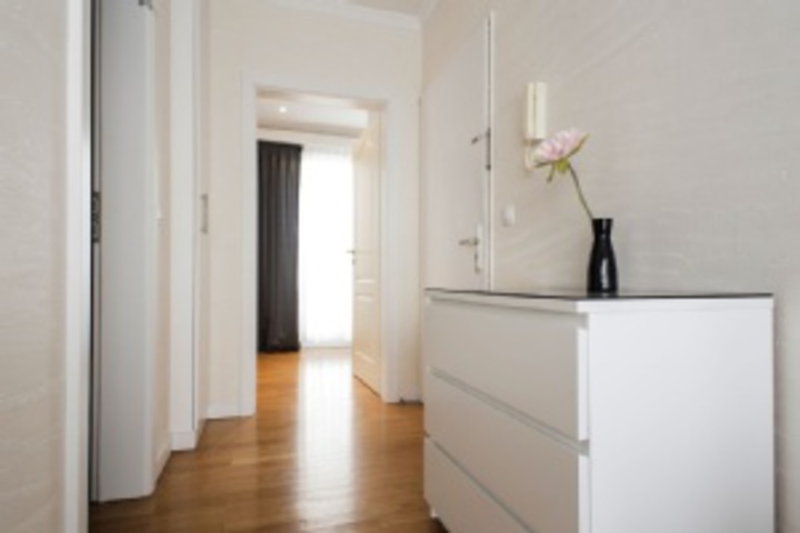 Room 92 of 300
