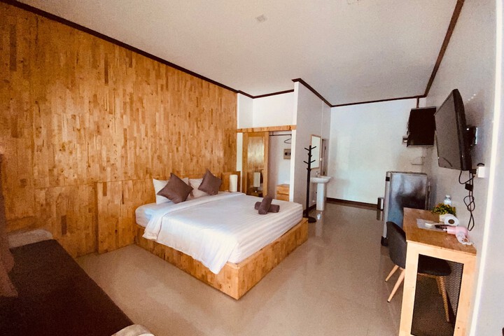 Room 29 of 80