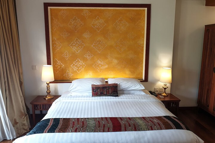 Room 12 of 72